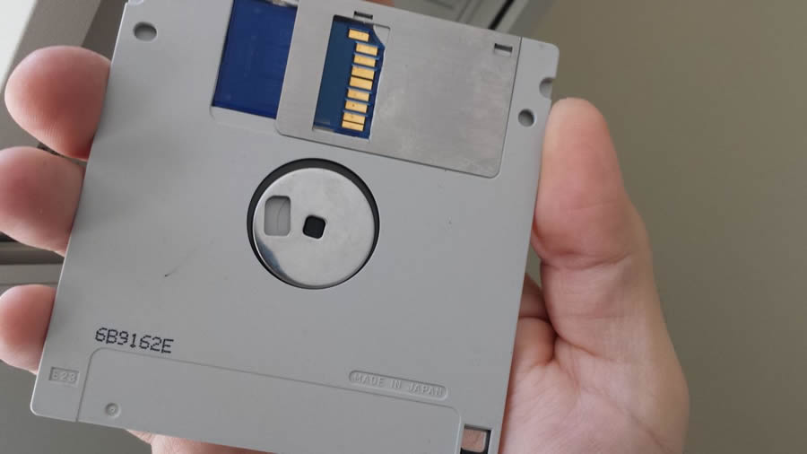 Floppy con capacidad de 118 GB